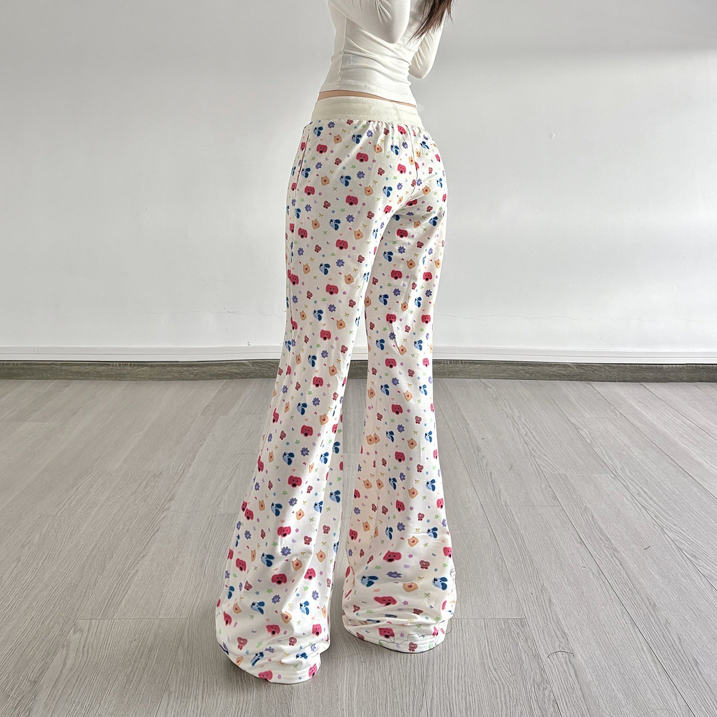Y2K Dream Comfort: Low-Rise Wide-Leg Drawstring Pants with Whimsical Puppy Print - Your Fall Style Statement!