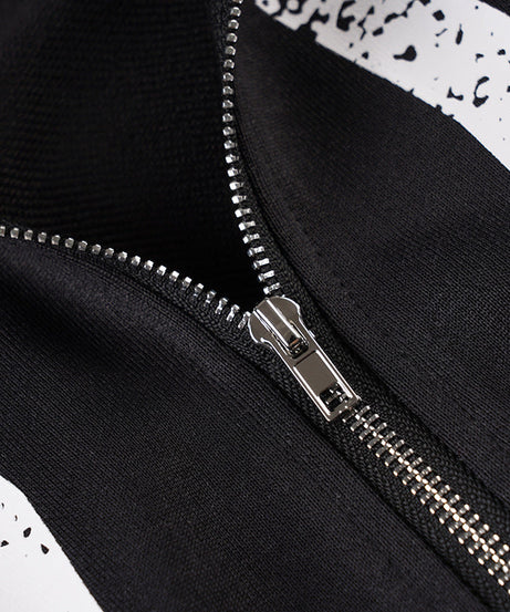 Effortless New York City Chic Cropped Zip-Up Hoodie - Your Fall Go-To