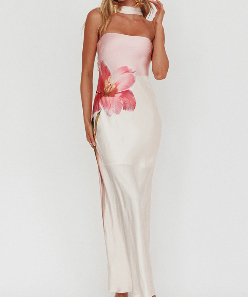 Elegant Tropical Bloom Halter Maxi Dress – Your Fall Getaway & Resort Essential