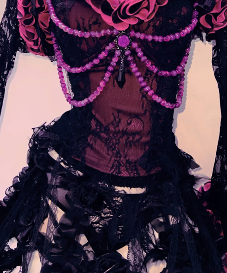 Enchanting Black & Pink Gothic 3-Piece Set: Corset, Ruffled Skirt & Lace Shrug - Perfect for Halloween & Fall Events