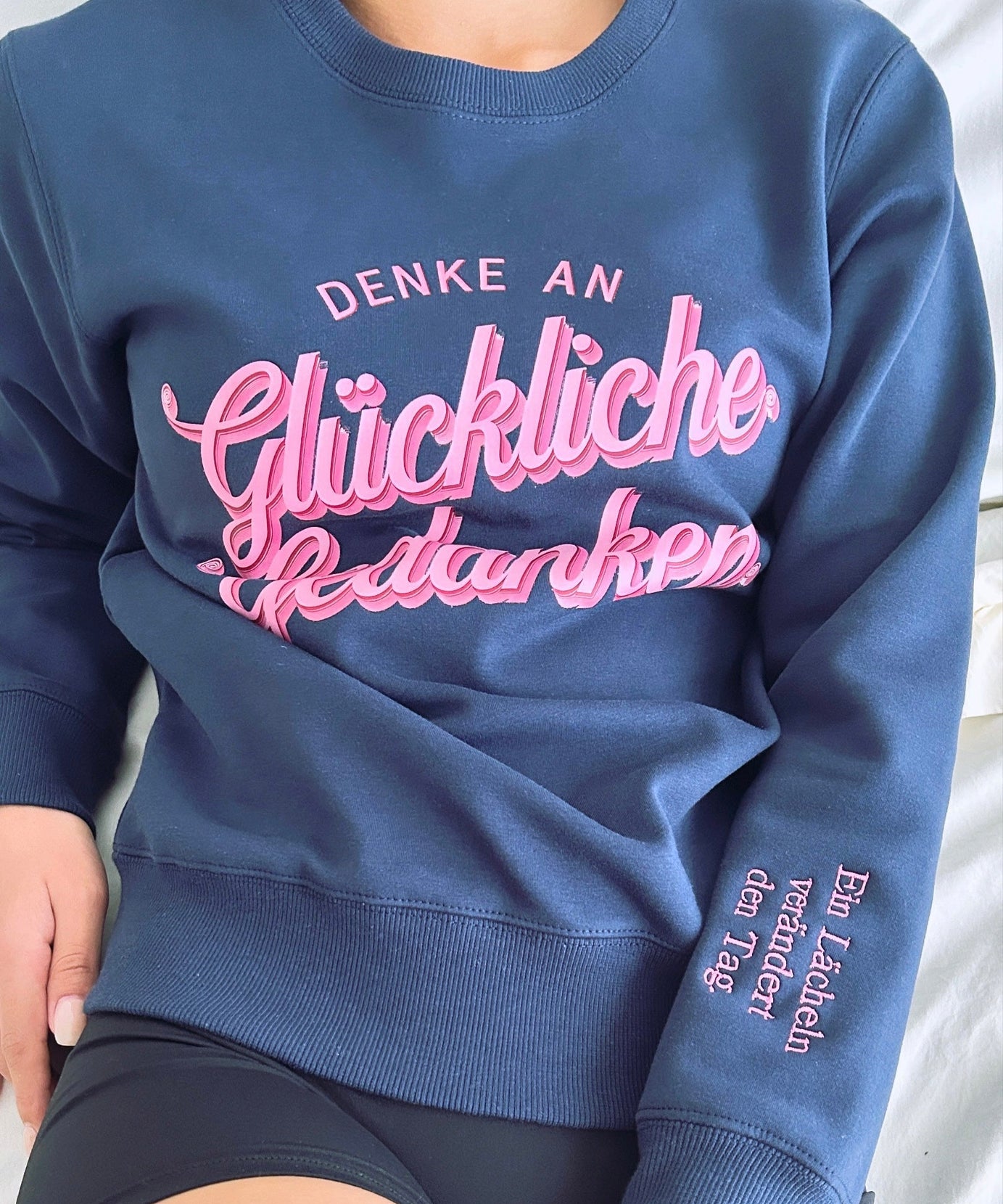 Cozy 'Think Happy Thoughts' Crewneck Sweatshirt for Women | Fall & Winter Comfort & Joy