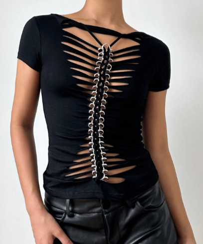 Edgy Y2K Goth O-Ring Chain Cut Out Top - Perfect for Halloween, Fall Parties & Club Nights