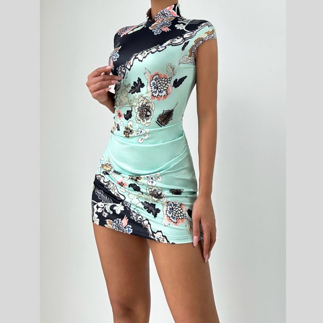 Chic Floral Contrast Mock Neck Mini Dress - Ruched Bodycon for Fall Parties & Nights Out