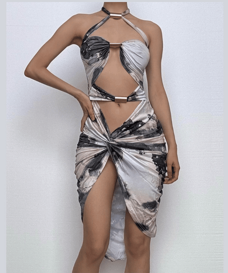 Statement Halter Cut-Out Midi Dress with Metallic Hardware – The Ultimate Fall Party Look