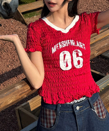 Y2K Street Style Red Ruched Crop Top - 'Mersheir.Art 06' Graphic V-Neck Tee