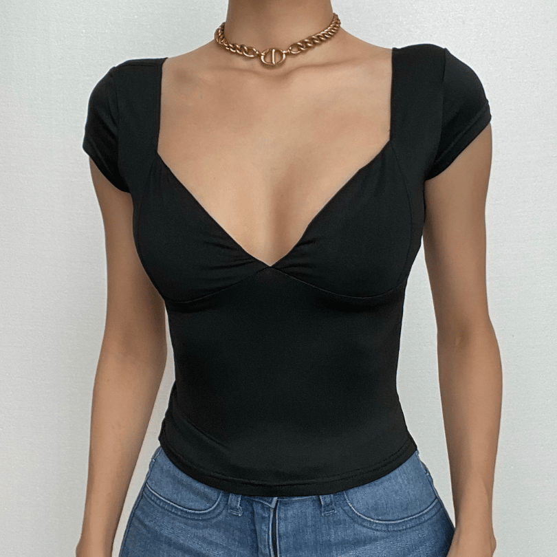 The Flattering V-Neck Cap Sleeve Top - Your Chic Fall Style Essential