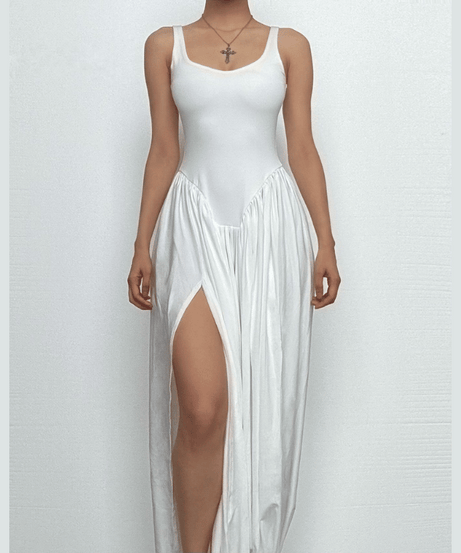 Fall Getaway Chic: White Backless High-Slit Maxi Dress for Resort & Holiday Glamour