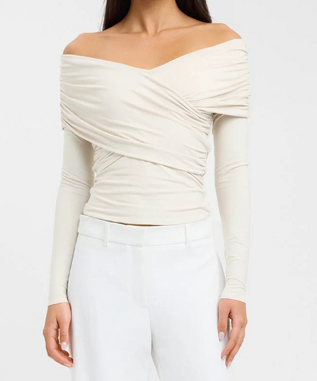 Stunning Burgundy Ruched Off-Shoulder Long Sleeve Top – Your Must-Have for Fall & Holiday Season