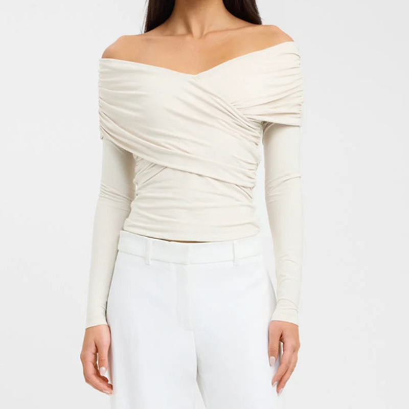 Stunning Burgundy Ruched Off-Shoulder Long Sleeve Top – Your Must-Have for Fall & Holiday Season