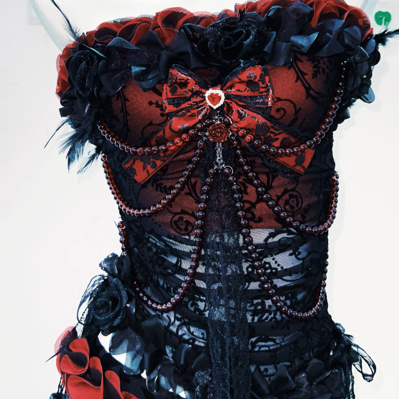 Enchanting Gothic Velvet & Lace High-Low Dress - Dark Romance for Halloween & Fall Events