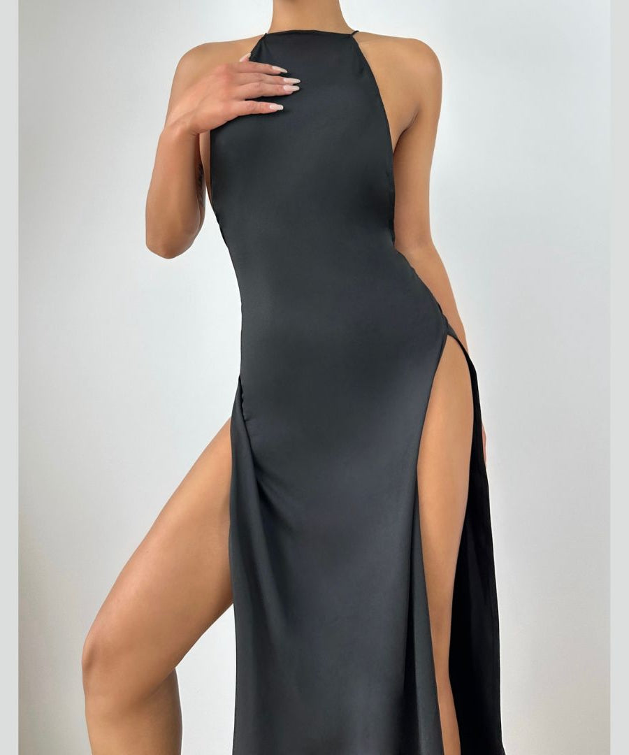Show-Stopping Black Halter Maxi Dress with Dual High Slits - Your Ultimate Fall & Holiday Event Essential