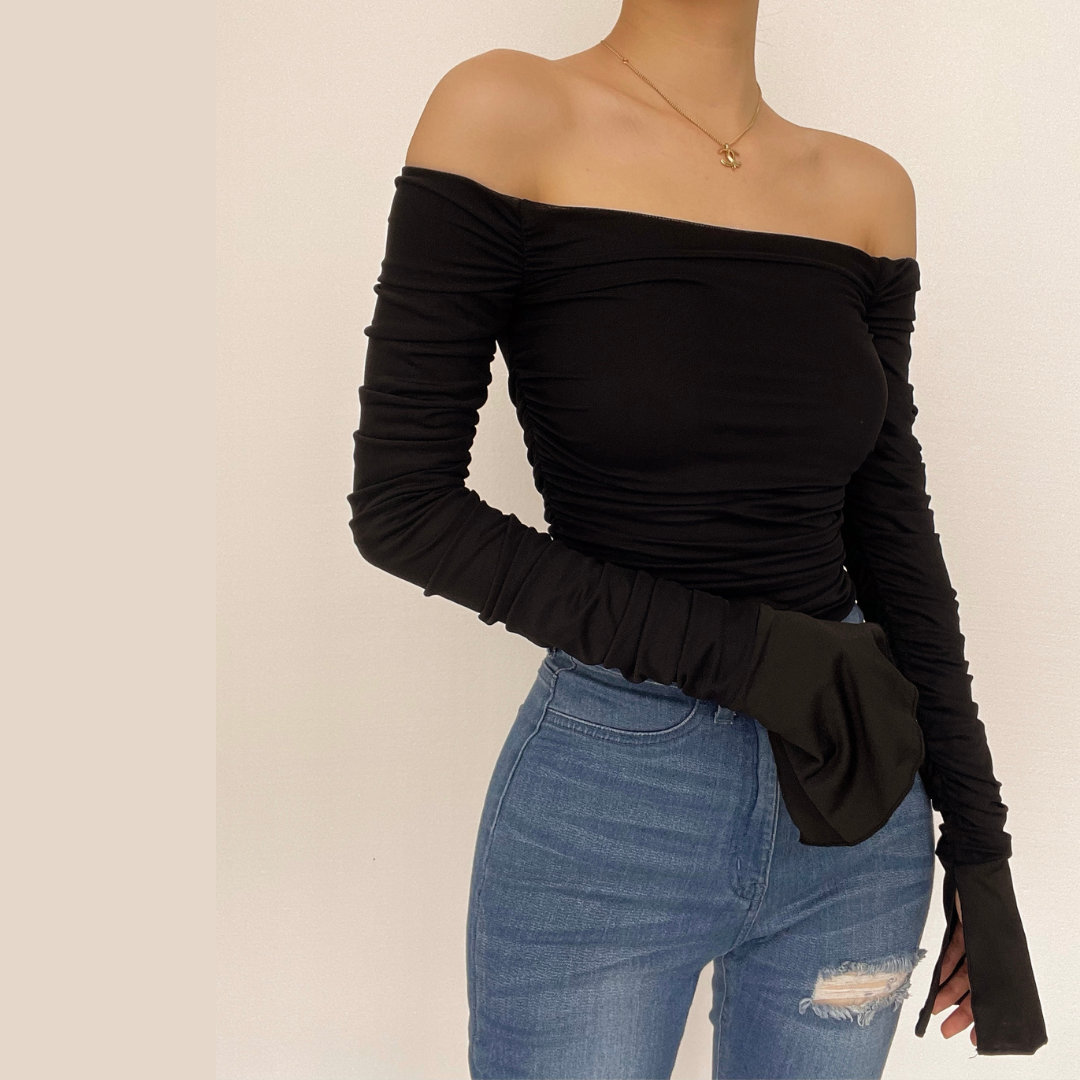Chic Fall Nights: Black Off-Shoulder Ruched Crop Top with Slit Sleeves