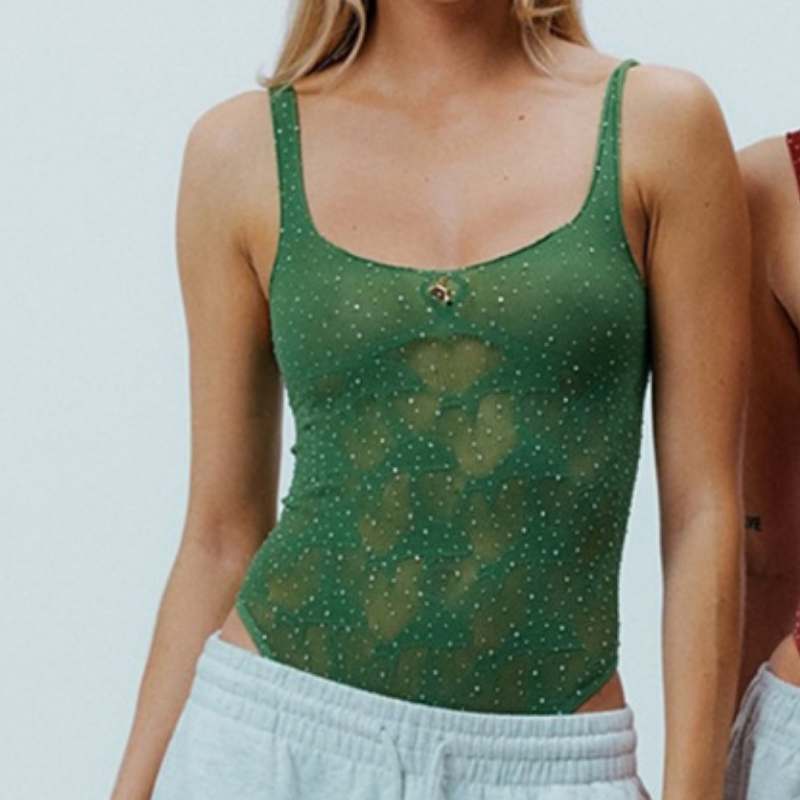 Dazzling Sparkle Heart Mesh Cami Top – Your Go-To for Fall & Holiday Parties