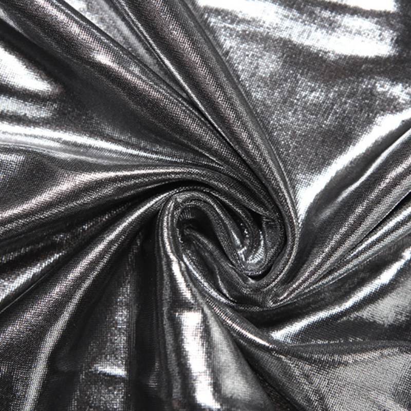 Radiant Metallic Halter Maxi Dress with Slit – Your Go-To for Festive Galas & New Year's Eve