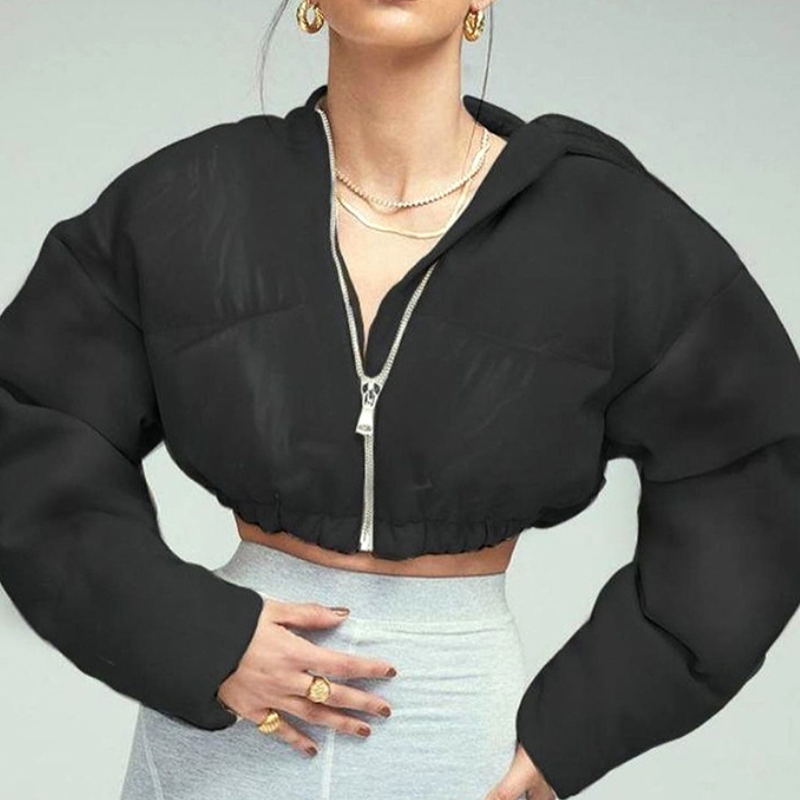 Trendsetter's Cropped Puffer Hoodie – Chic Zip-Up for Fall & Winter Style