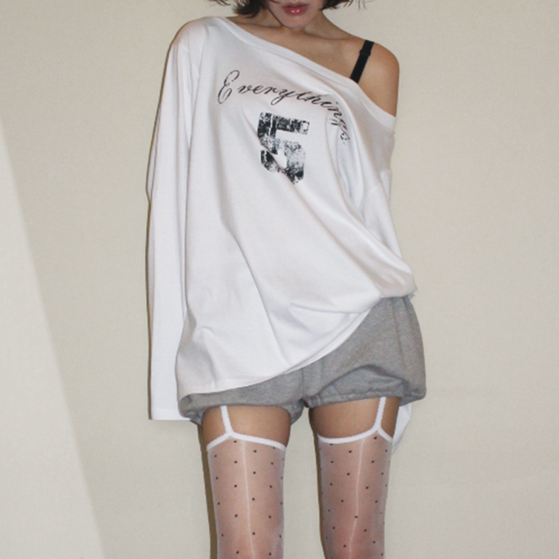 Effortless Fall Chic: Oversized One-Shoulder 'Everything 5' Graphic Long Sleeve Top