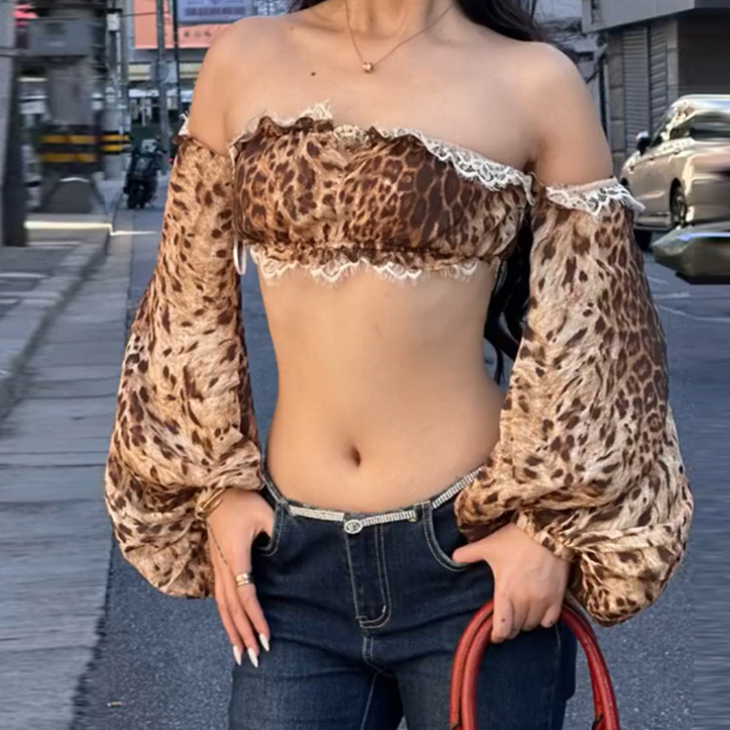Fierce Fall Nights: Y2K Leopard Print Off-Shoulder Crop Top with Dramatic Balloon Sleeves
