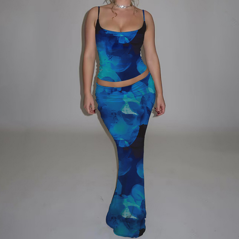 Vibrant Fuchsia Floral Maxi Dress - Your Chic Essential for Resort & Fall Getaways