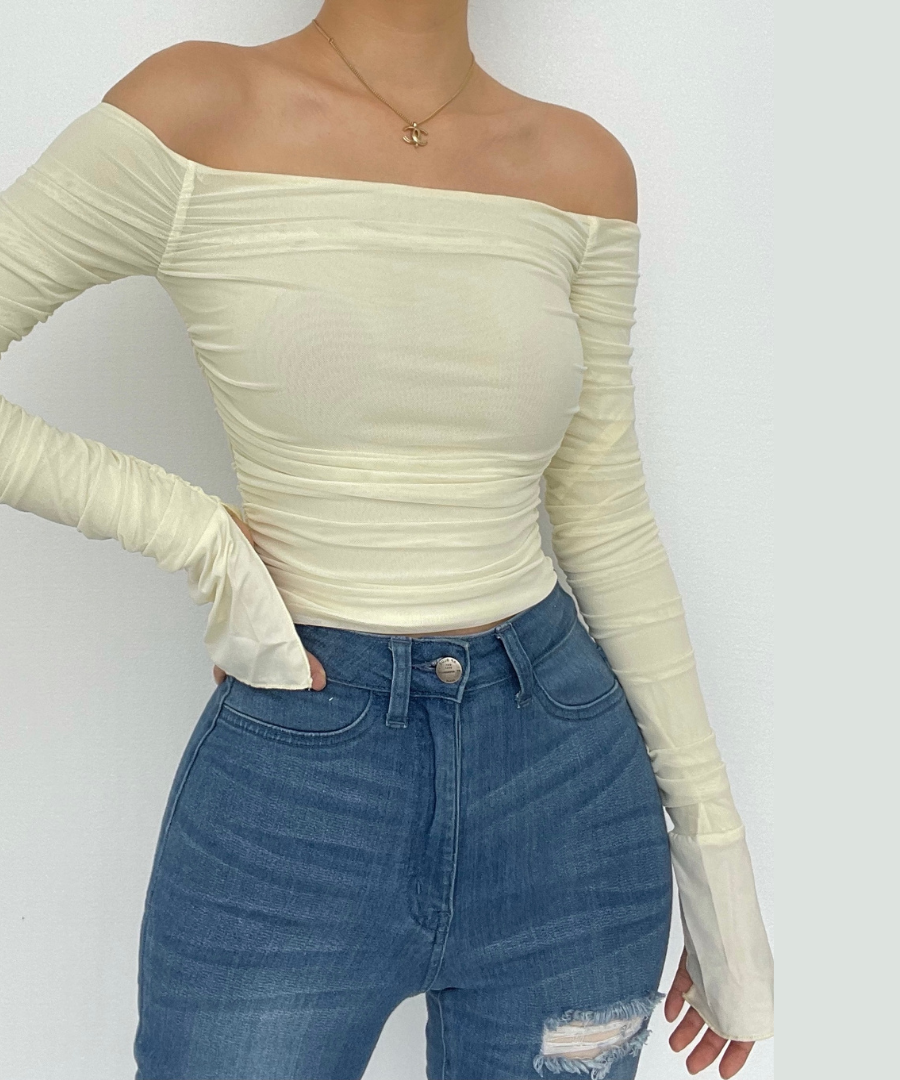 Chic Fall Nights: Black Off-Shoulder Ruched Crop Top with Slit Sleeves