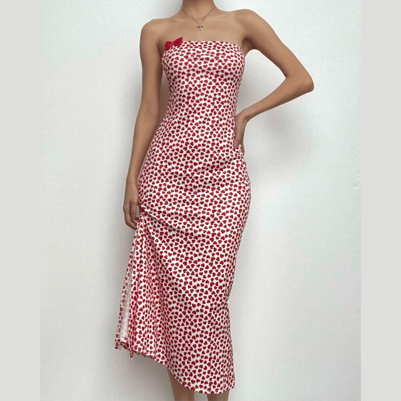 Fall Romance: Flirty Heart Print Strapless Midi Dress with Slit & Bow – Your Perfect Date Night & Getaway Look