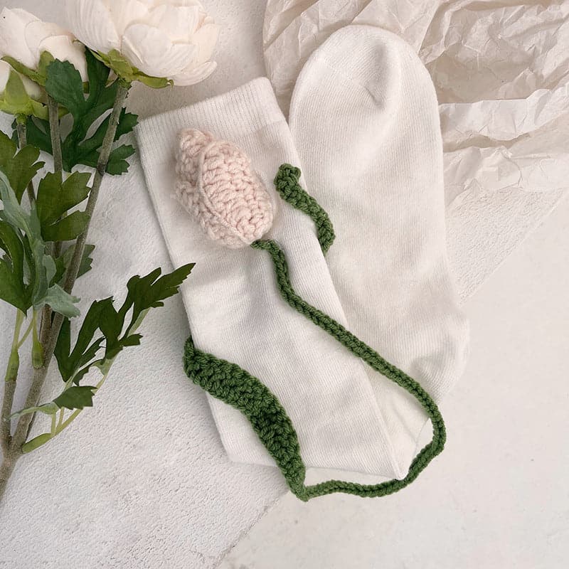 Charming Crochet Rose Black Knee-High Socks - Whimsical Fall & Holiday Style