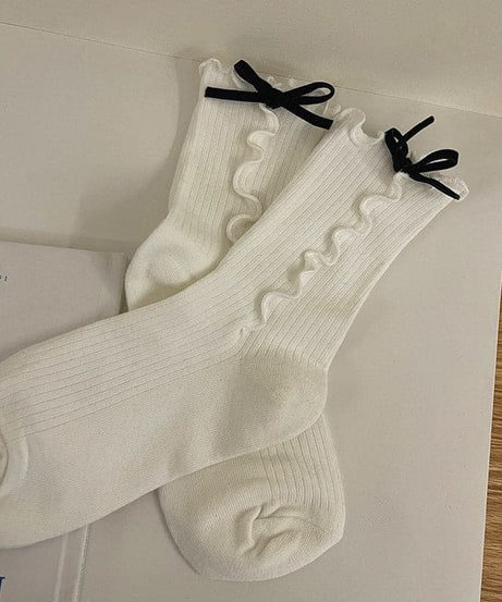 Chic Coquette Ruffle Ankle Socks with Bow | Trendy Fall Fashion & Halloween Charm