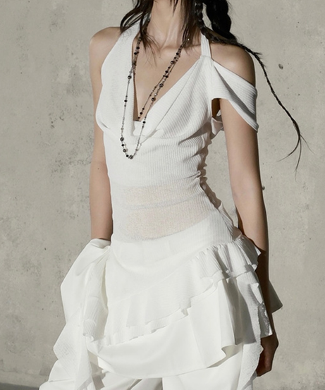 Elevated Draped Halter Top: Chic Ribbed Cold Shoulder for Fall & Holiday Style