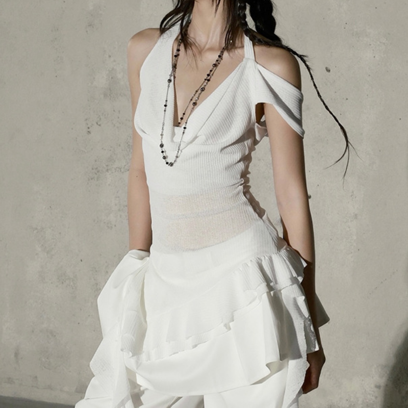 Elevated Draped Halter Top: Chic Ribbed Cold Shoulder for Fall & Holiday Style