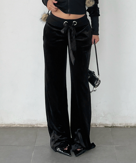Effortless Luxe: Black Velvet Wide-Leg Pants with Self-Tie Waist | Fall & Holiday Chic