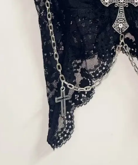 Haunted Heart Black Lace Cami Top - Gothic Skull & Cross Chains for Spooky Season Style