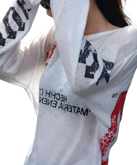Edgy White Graphic Long Sleeve Tee for Women - Fall Street Style & Layering Top