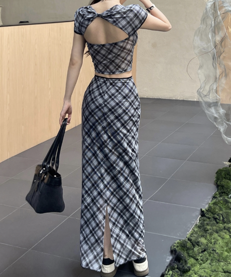 Fall Plaid Chic: Trendy Bowknot Crop Top & Maxi Skirt Co-ord Set – Your Autumn Style Essential