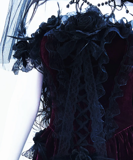 Enchanting Midnight Bloom Gothic Velvet & Lace Off-Shoulder Dress – Perfect for Halloween & Fall Elegance