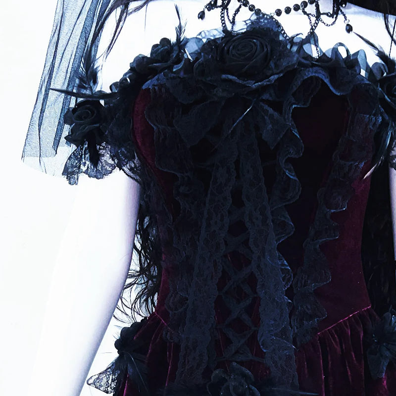 Enchanting Midnight Bloom Gothic Velvet & Lace Off-Shoulder Dress – Perfect for Halloween & Fall Elegance