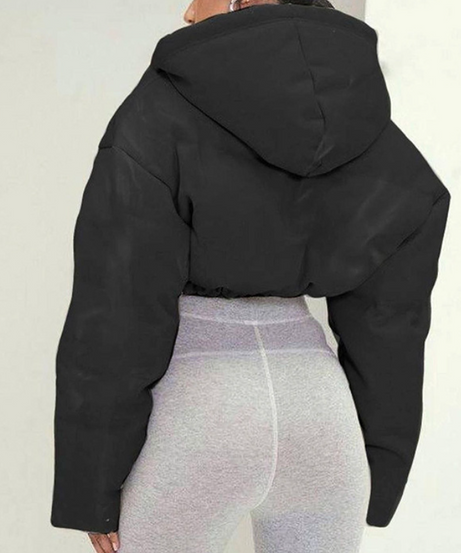 Trendsetter's Cropped Puffer Hoodie – Chic Zip-Up for Fall & Winter Style