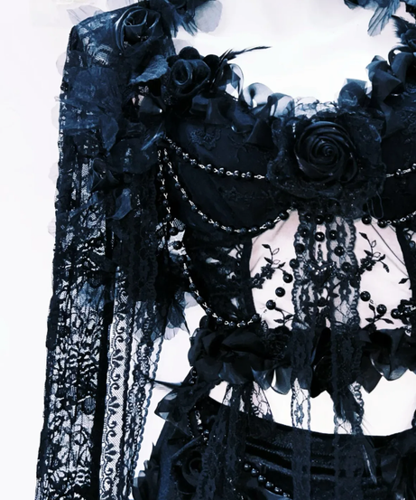 Enchanting Midnight Lace Maxi Gown: Gothic Floral & Chain Detail for Fall & Halloween