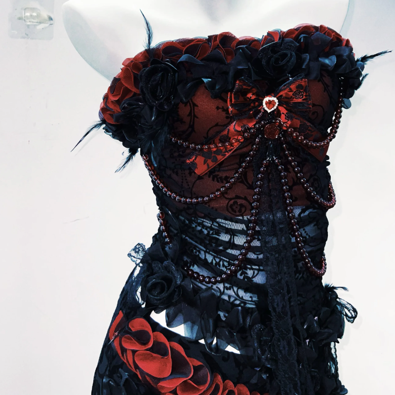 Enchanting Gothic Velvet & Lace High-Low Dress - Dark Romance for Halloween & Fall Events