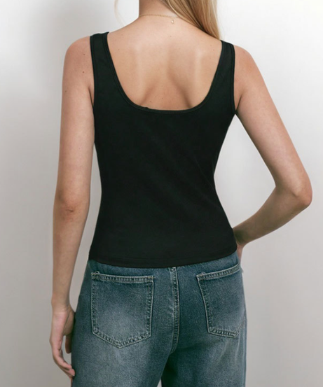 Chic Black Asymmetrical Cutout Tank Top with Gold-Tone Buckle - Perfect for Fall Outfits
