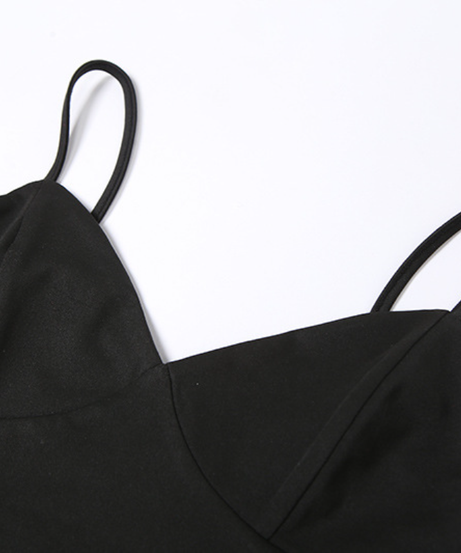 Effortless Glam: Black Fringe V-Neck Midi Dress for Holiday Parties & New Year's Eve