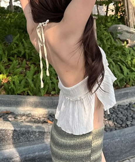 Coastal Chic Crinkled Halter Crop Top | Flattering V-Neck for Your Next Tropical Escape