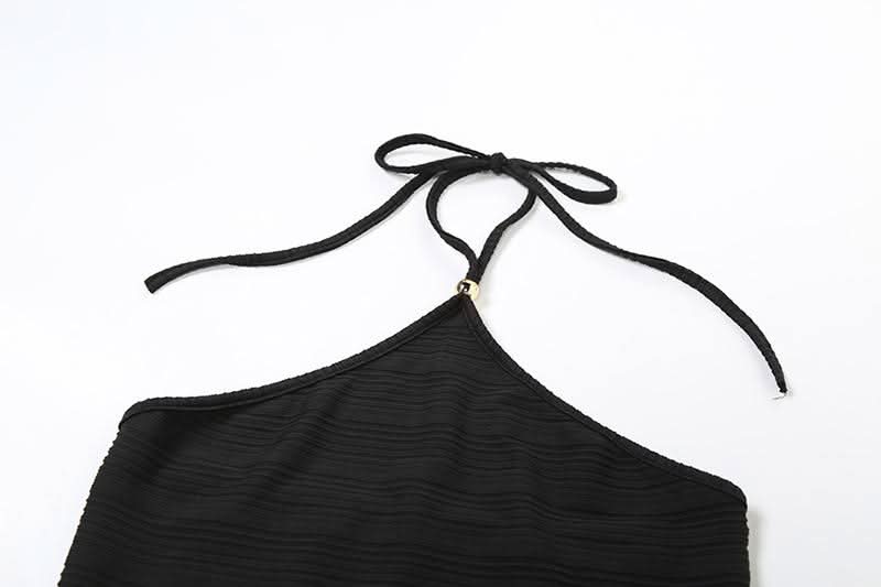 Effortless Chic: Black Halter Neck Backless Textured Shorts Set – Perfect for Fall Layering & Cozy Comfort