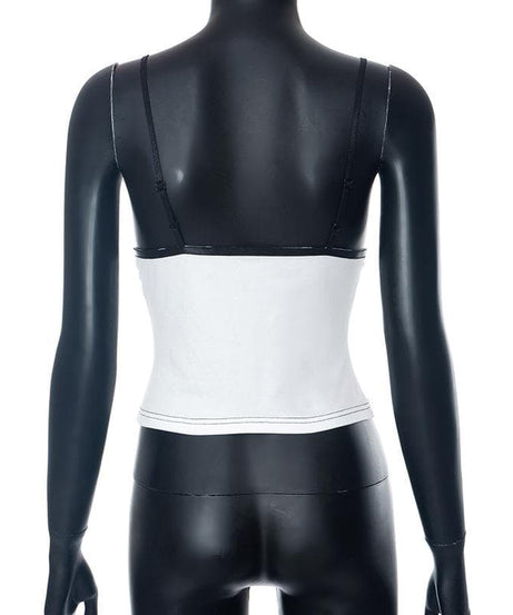 Y2K Chic V-Neck Contrast Cami Top – Flattering Fit for Fall Layering & Nights Out