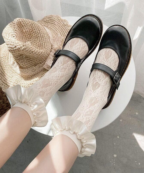 Dainty Lace Ruffle Ankle Socks for Fall | Vintage Chic & Cozy Autumn Style