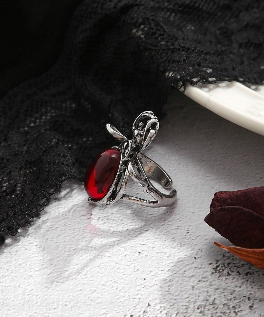 Enchanting Ruby Red Spider Statement Ring - Gothic Glam for Halloween & Fall