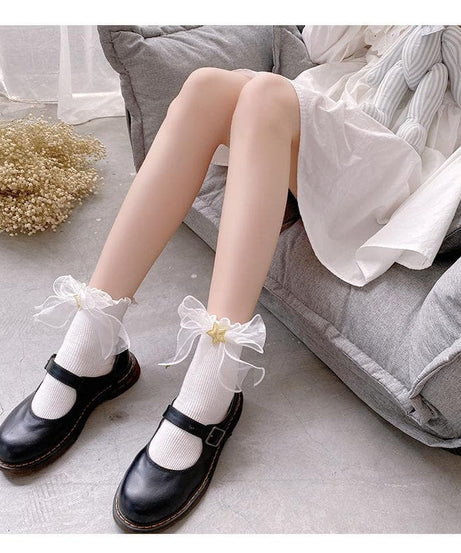 Whimsical Gold Star Ruffle Ankle Socks - Charming Cotton Blend for Fall & Holiday Style
