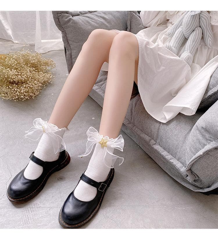 Whimsical Gold Star Ruffle Ankle Socks - Charming Cotton Blend for Fall & Holiday Style