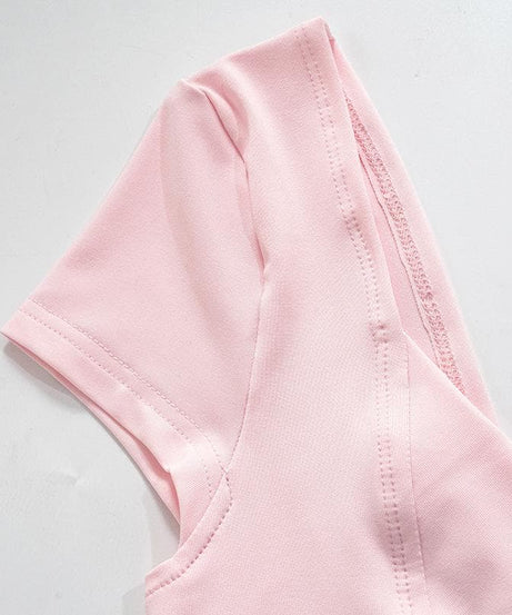 The Flattering V-Neck Cap Sleeve Top - Your Chic Fall Style Essential