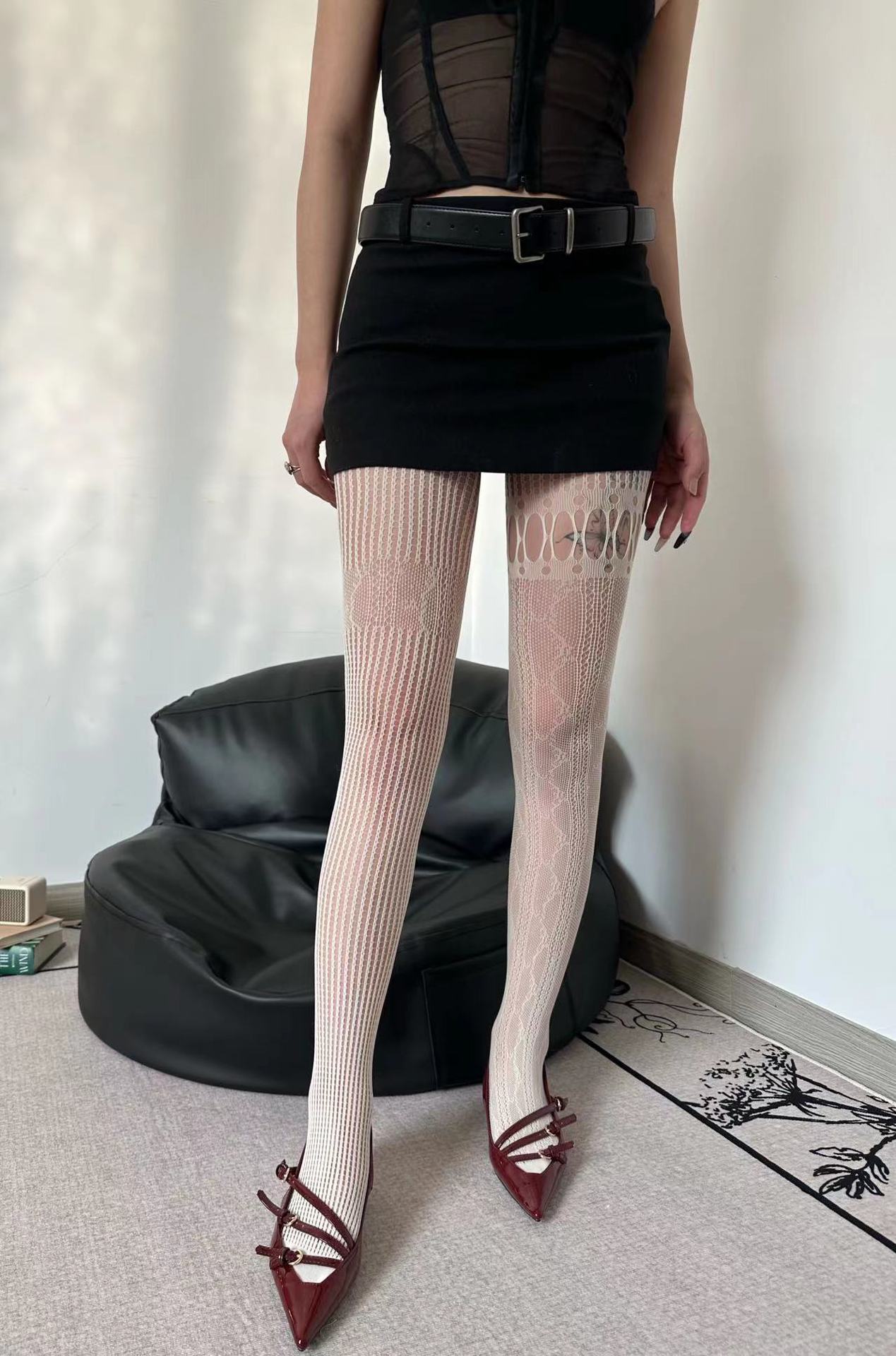 Fall's Hottest Statement: Asymmetrical Hollow-Out Fishnet Tights for Edgy Halloween & Beyond