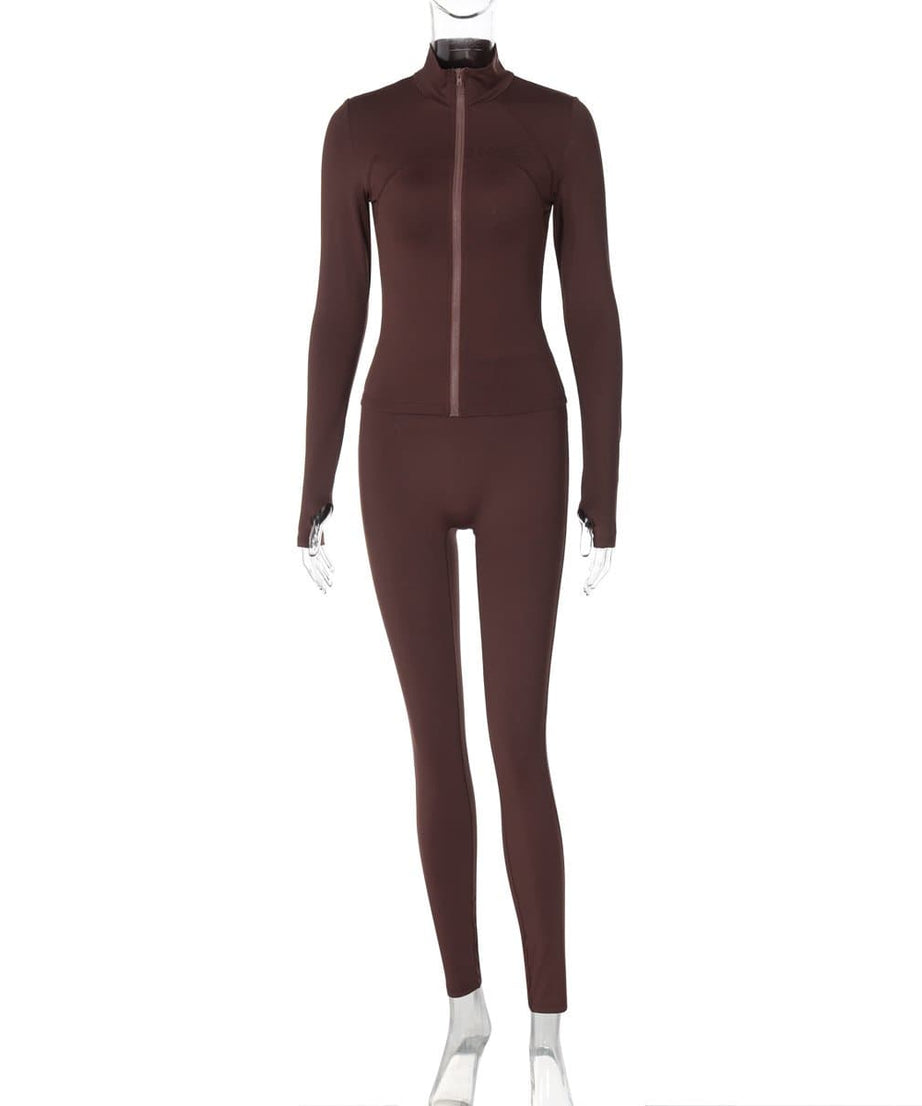 Cozy Fall Chic: Women's Brown Full-Zip Athleisure Set with Thumbholes