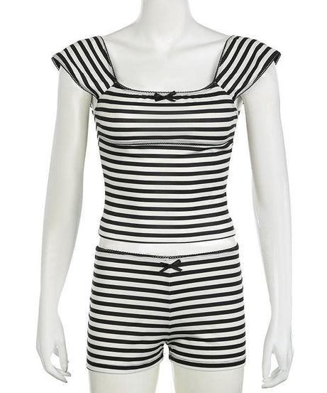 Effortlessly Stylish Striped Pajama & Loungewear Set - Women's Comfy Cap Sleeve Top & Shorts for Cozy Fall Nights
